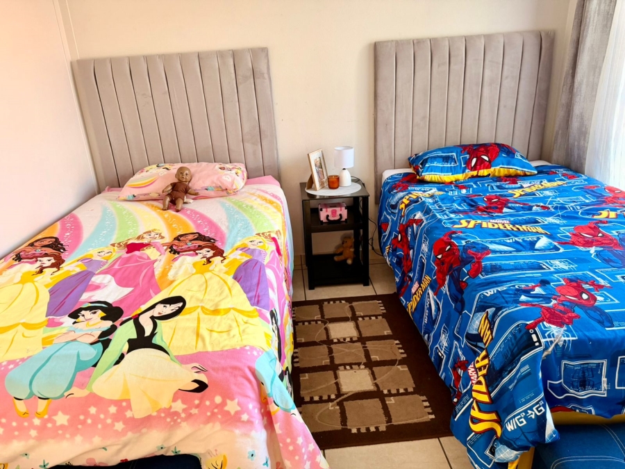 3 Bedroom Property for Sale in Waterkloof East North West